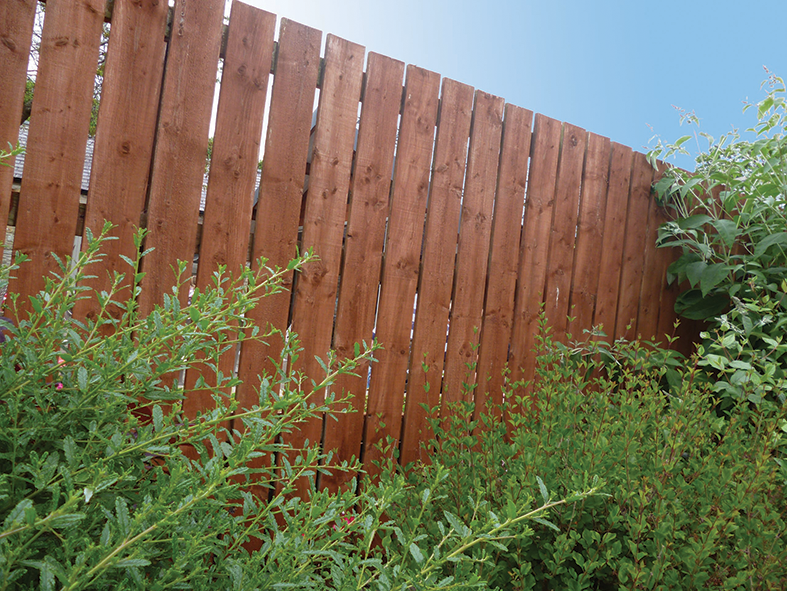 Tanatone fence