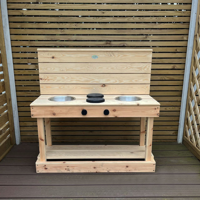 NWTT Mud Kitchen