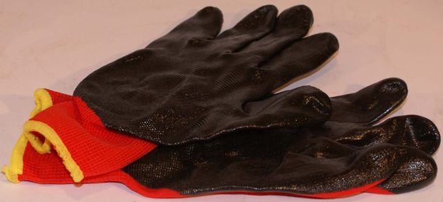Handmax Gloves