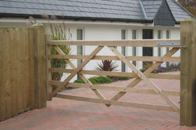 Softwood Gates