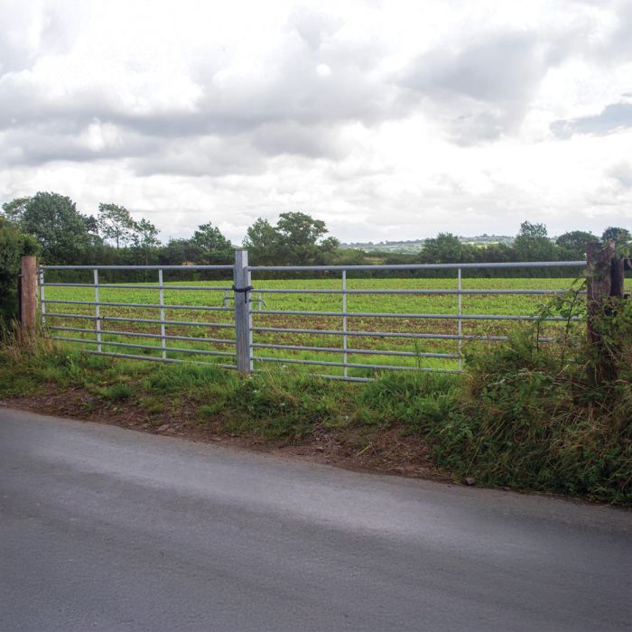 RITCHIE | FIELD GATE | MIDLAND STANDARD | 7 BAR | GALVANISED | INCLUDES HANGING KIT main product photo