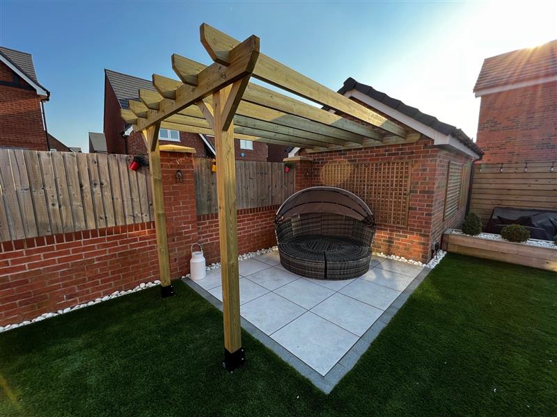 Spring garden projects - fencing, pergolas, and more!